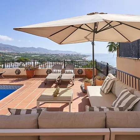 Вилла Balcon Bella Vista Нерха